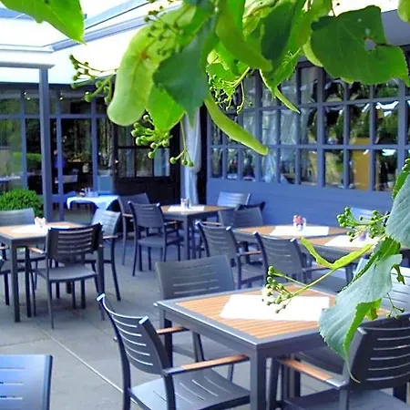 An Der Linde Hotel 2*